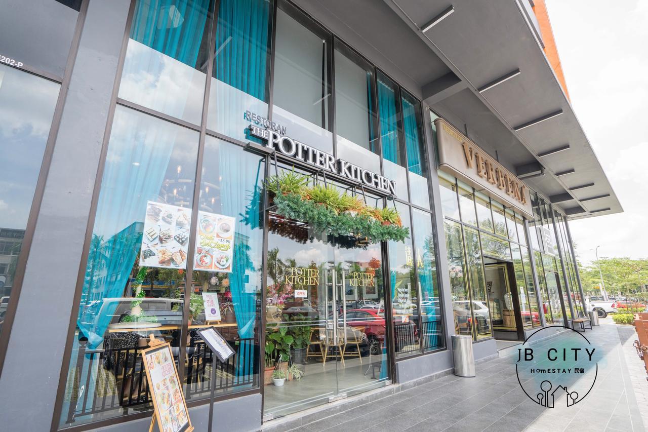 Austin 18 Ikea - Aeon Apartment Johor Bahru Luaran gambar
