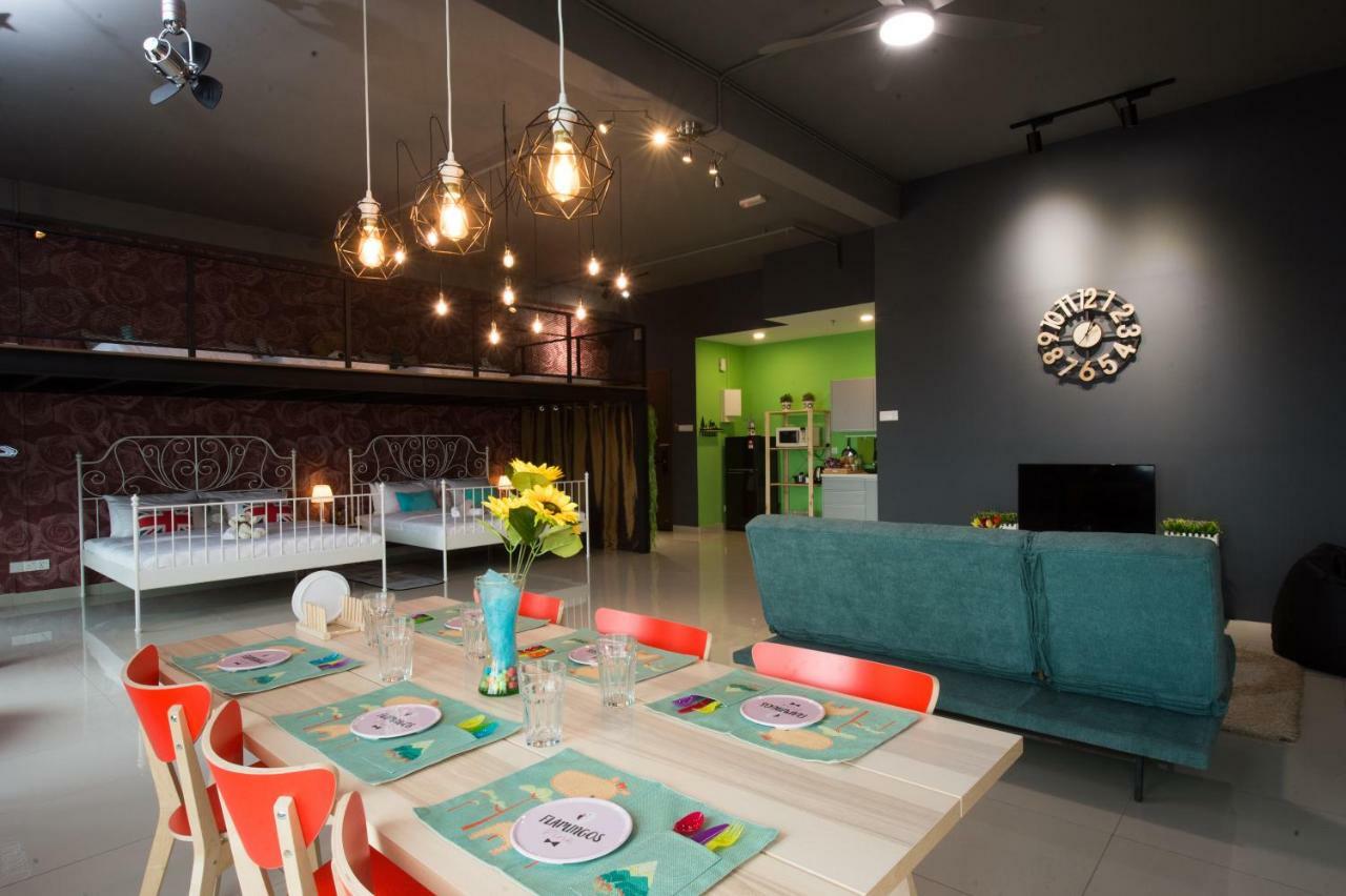 Austin 18 Ikea - Aeon Apartment Johor Bahru Luaran gambar