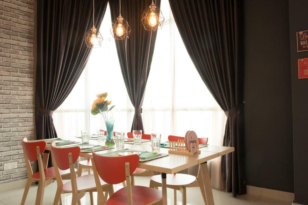 Austin 18 Ikea - Aeon Apartment Johor Bahru Luaran gambar